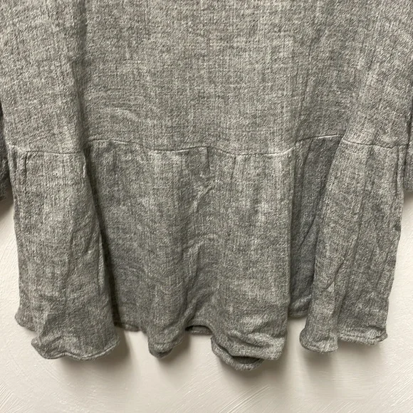 Zara XS peplum hem grey knit button down shirt - Picture 4 of 4